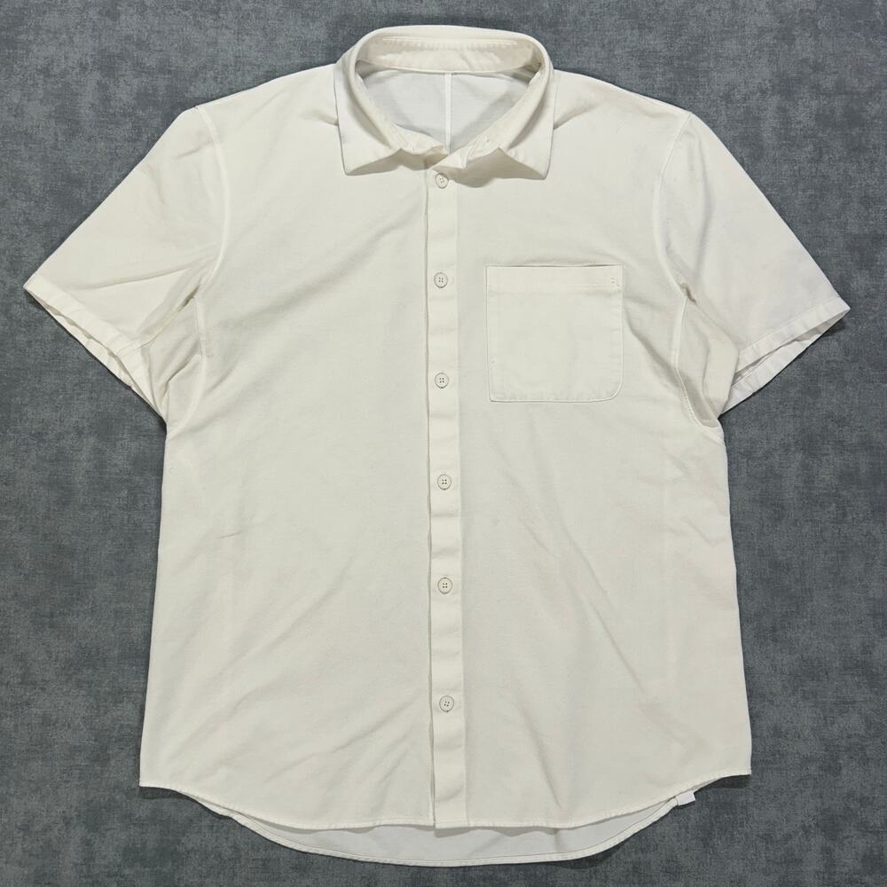 Lululemon Commission Short Sleeve Button Down Shirt White Pique Mens Medium